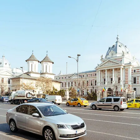 La Cupola - Old * Bucarest